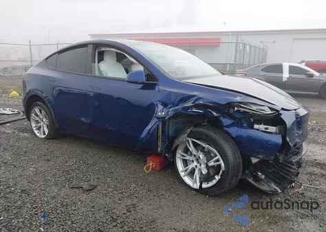 2022 Tesla Model Y Long Range Dual Motor All-Wheel Drive from USA, damaged, VIN 7SAYGDEEXNF322781